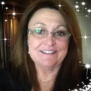 Meet your Posher, Valerie